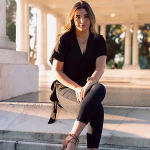 Meet your Posher, Paige